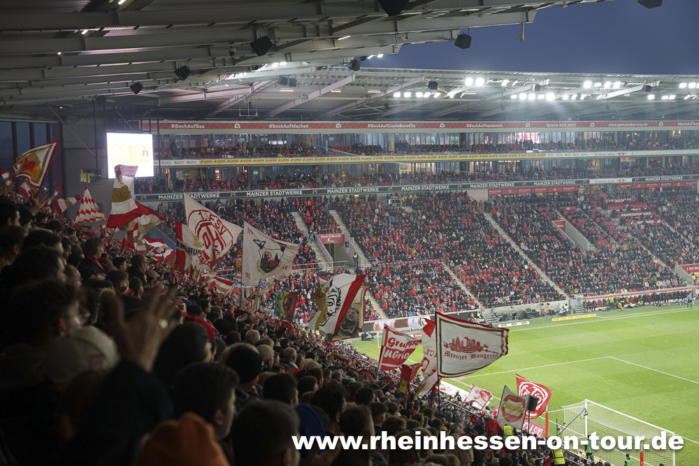 1. FSV Mainz 05 – Borussia Dortmund 3-1 (1)