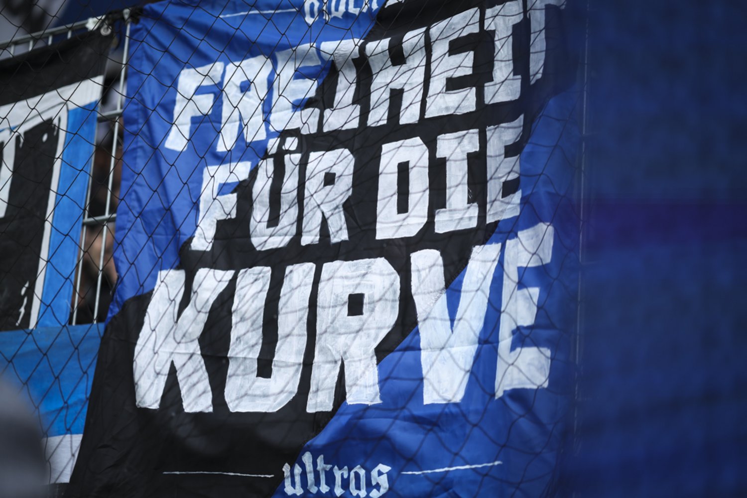 Karlsruher SC – Hamburger SV 1-3 (4)