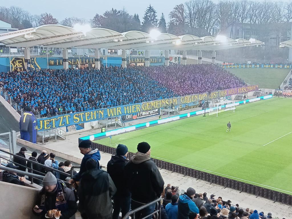 1. FC Saarbrücken – Rot-Weiss Essen 1-0 (6)