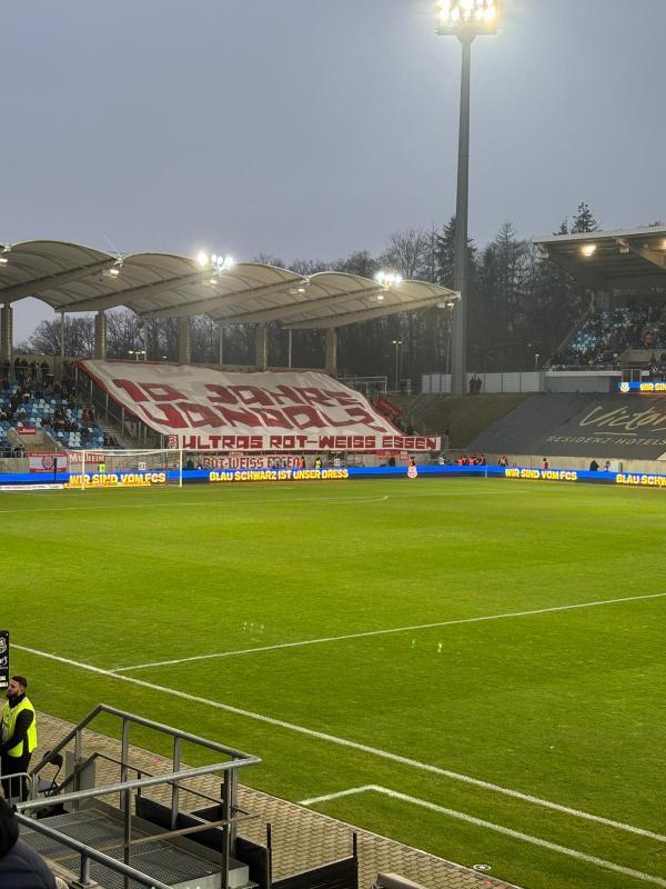 1. FC Saarbrücken – Rot-Weiss Essen 1-0 (5)