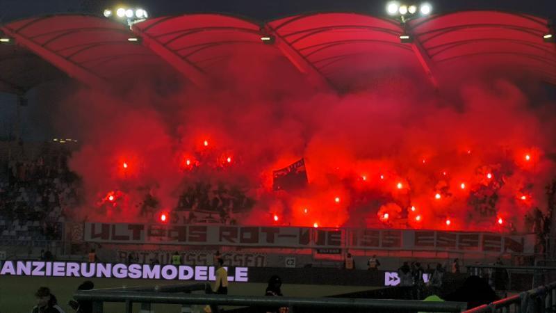 1. FC Saarbrücken – Rot-Weiss Essen 1-0 (8)
