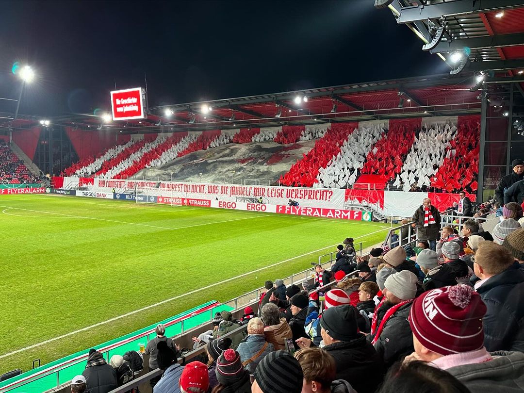 SSV Jahn Regensburg – VfB Stuttgart 0-3 (15)