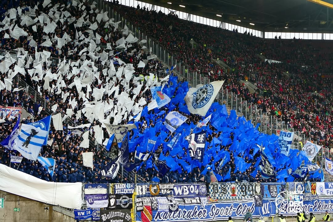 1. FC Kaiserslautern – Karlsruher SC 3-1 (11)