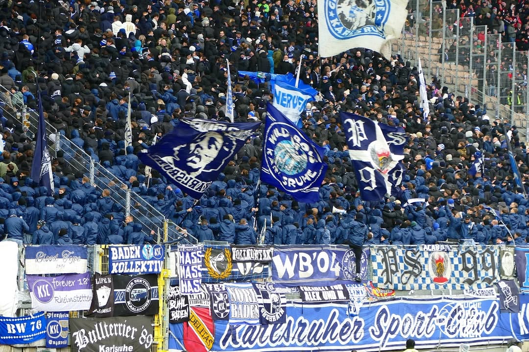 1. FC Kaiserslautern – Karlsruher SC 3-1 (12)