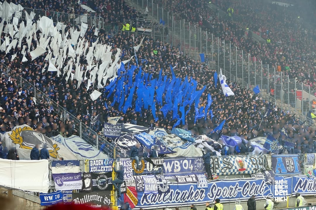 1. FC Kaiserslautern – Karlsruher SC 3-1 (14)