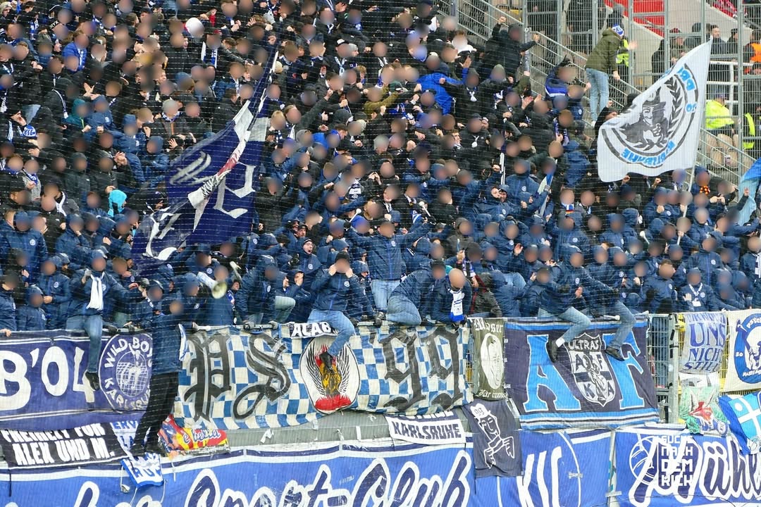 1. FC Kaiserslautern – Karlsruher SC 3-1 (15)