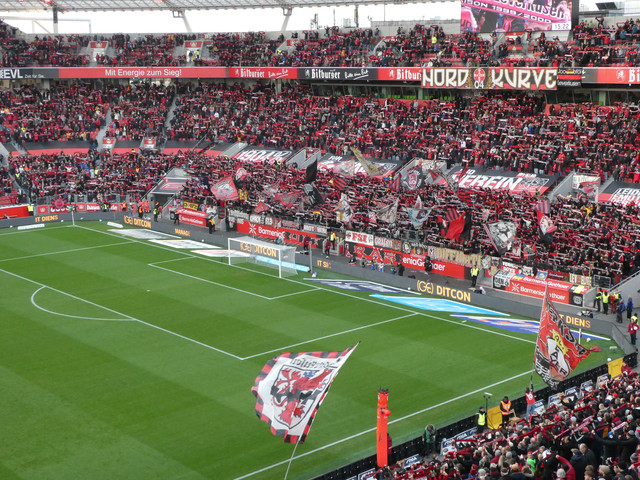 Bayer 04 Leverkusen – FC St. Pauli 2-1 (1)