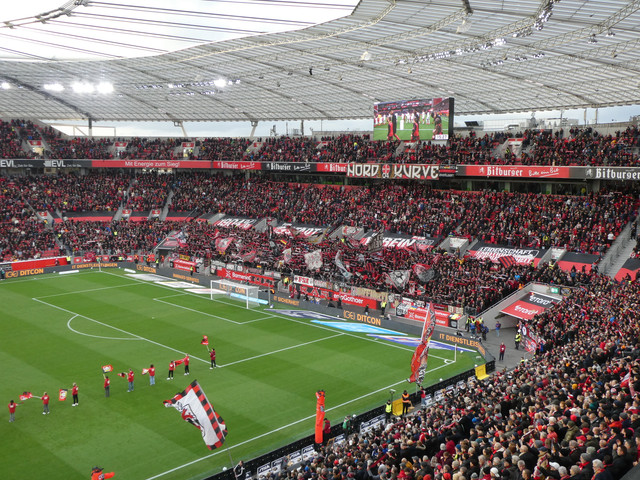 Bayer 04 Leverkusen – FC St. Pauli 2-1 (2)