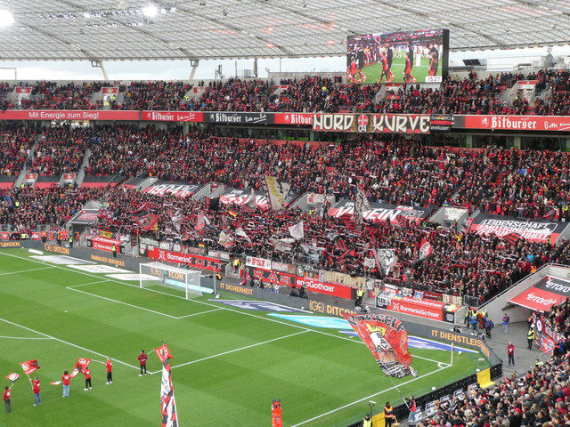 Bayer 04 Leverkusen – FC St. Pauli 2-1 (3)