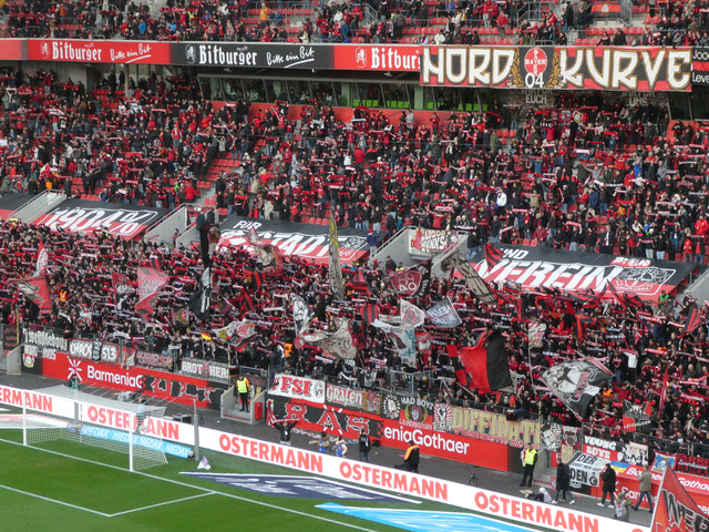 Bayer 04 Leverkusen – FC St. Pauli 2-1 (6)