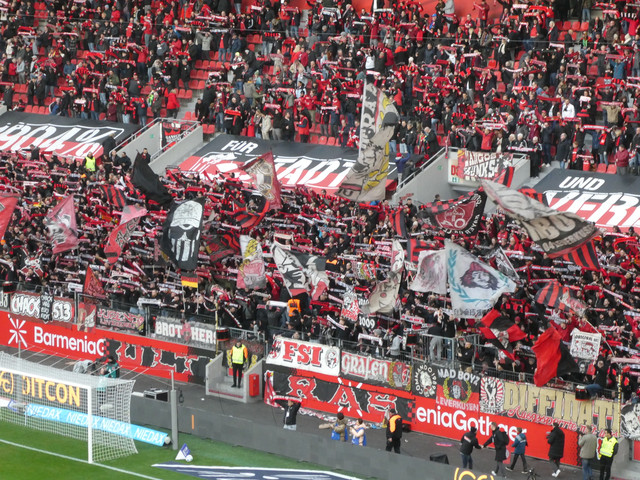Bayer 04 Leverkusen – FC St. Pauli 2-1 (7)