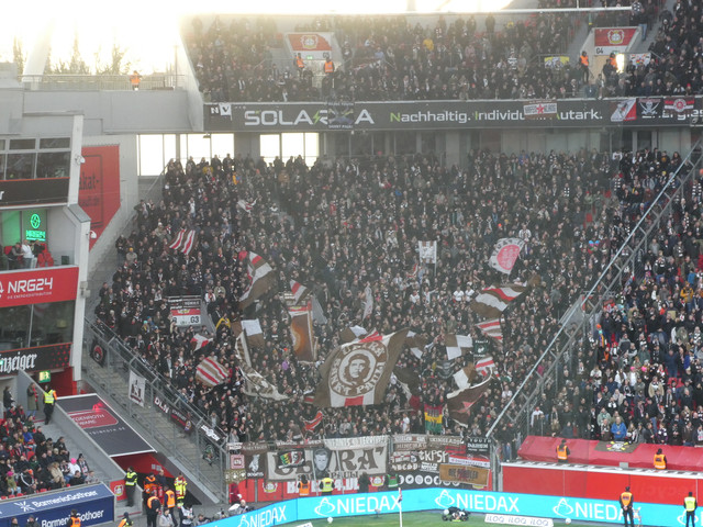 Bayer 04 Leverkusen – FC St. Pauli 2-1 (1)