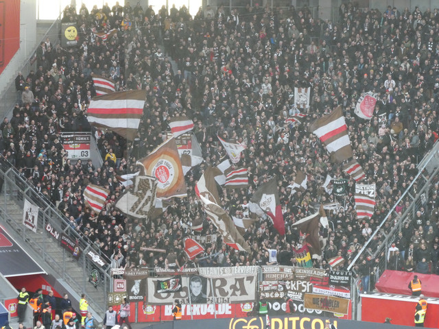 Bayer 04 Leverkusen – FC St. Pauli 2-1 (7)