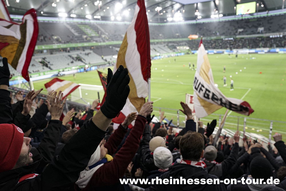 VfL Wolfsburg – 1. FSV Mainz 05 4-3 (12)