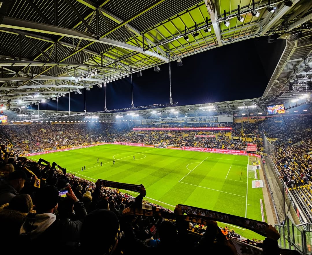 Dynamo Dresden – SV Waldhof Mannheim 2-1 (15)