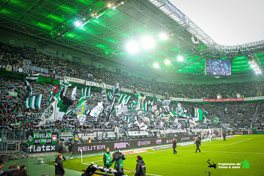 Borussia Mönchengladbach – Holstein Kiel 4-1 (12)