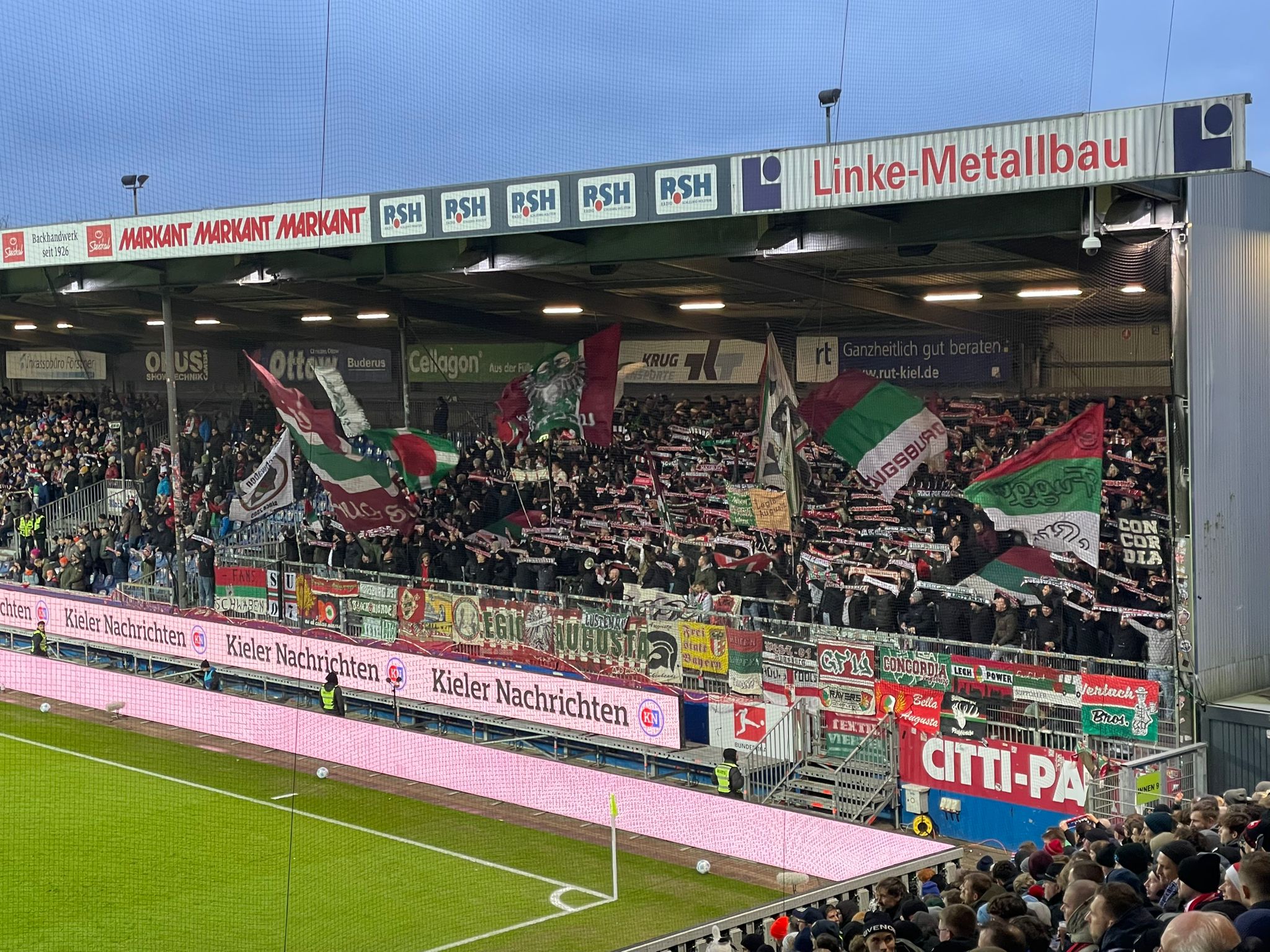 Gästefans | Holstein Kiel – FC Augsburg (21.12.2024)