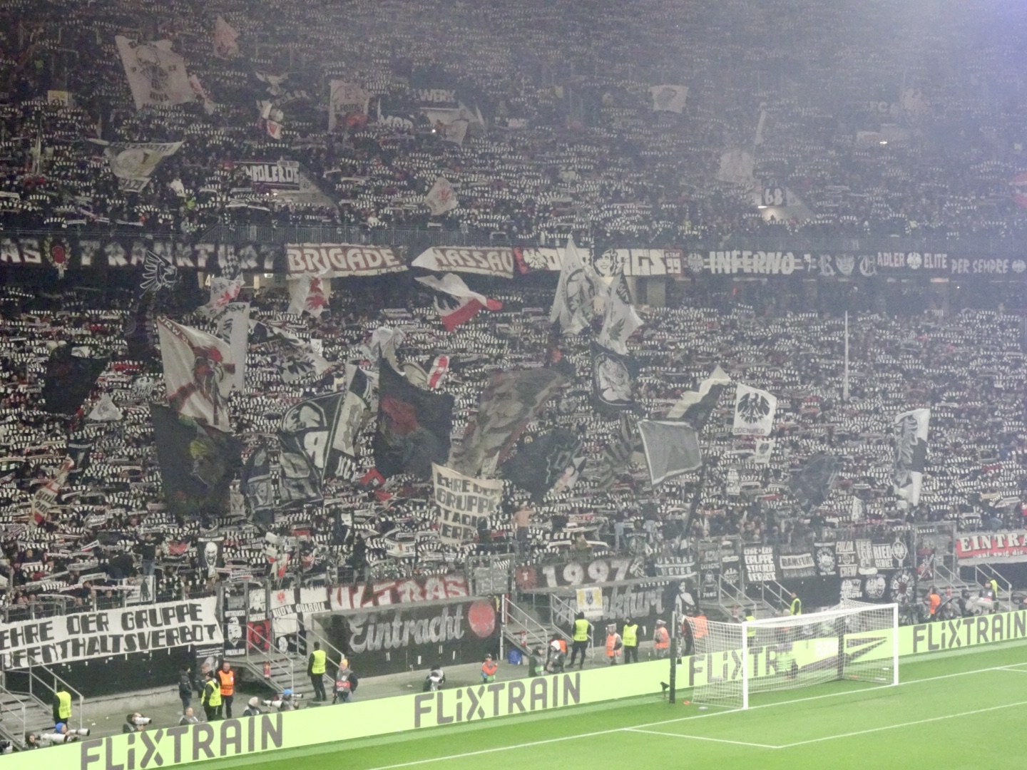 Eintracht Frankfurt – Ajax Amsterdam 4-1