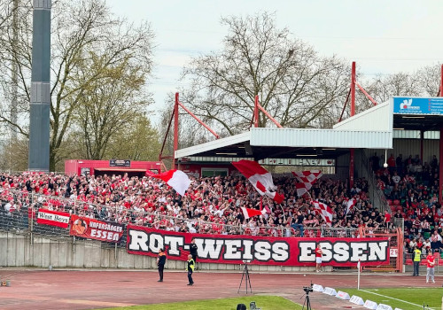 Rot-Weiß Oberhausen – Rot-Weiss Essen 1-2