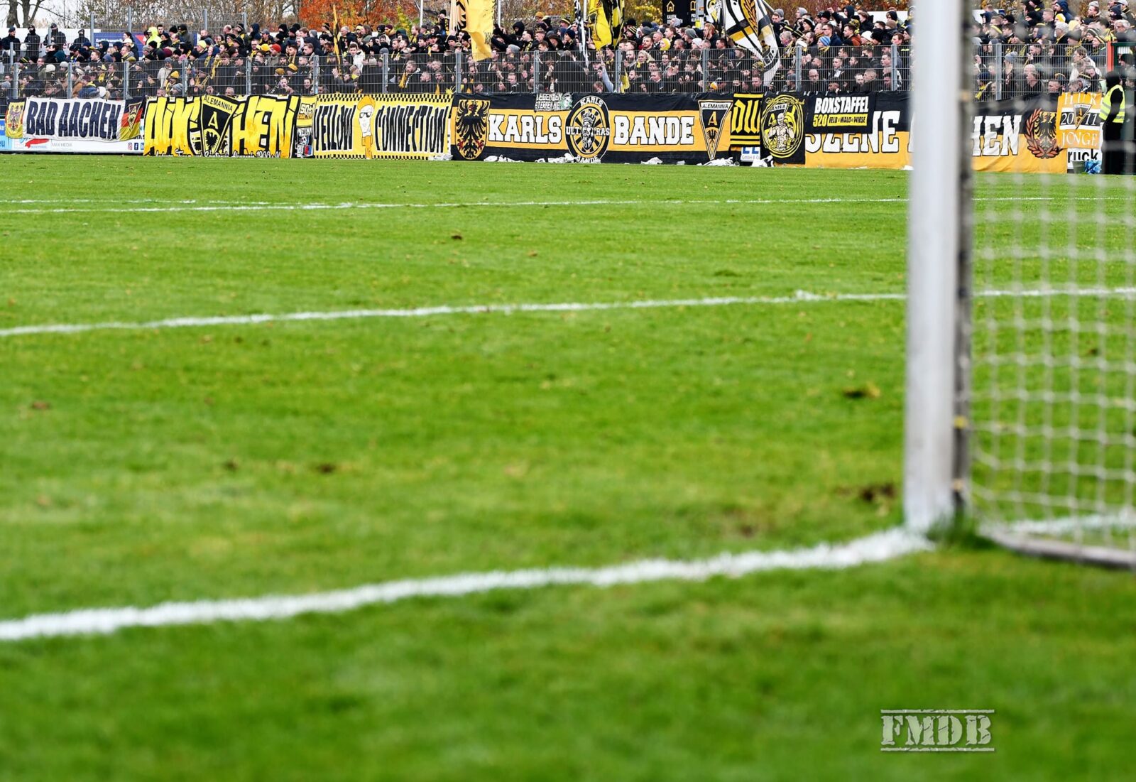 1. FC Düren – TSV Alemannia Aachen 1-1 (4)