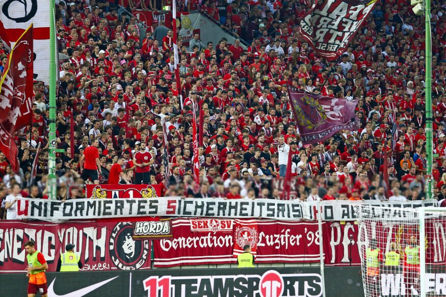 1. FC Kaiserslautern – 1. FC Nürnberg 3-1 (10)