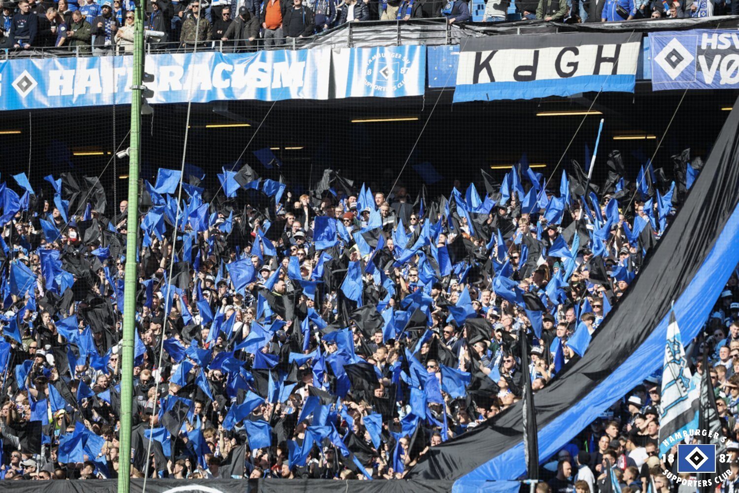 Hamburger SV – SV Wehen 3-0 (22)