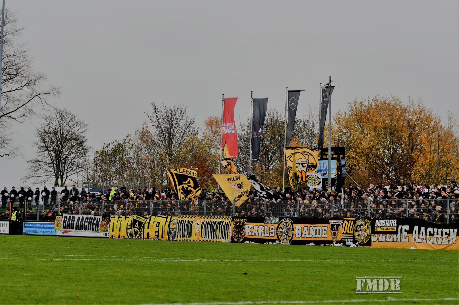 1. FC Düren – TSV Alemannia Aachen 1-1 (7)