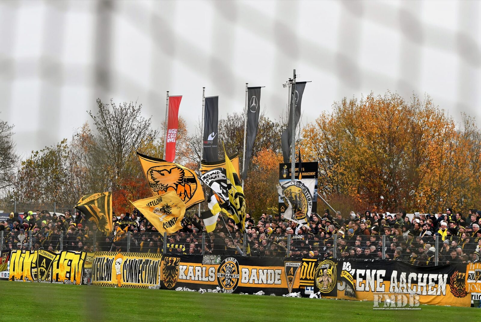 1. FC Düren – TSV Alemannia Aachen 1-1 (12)