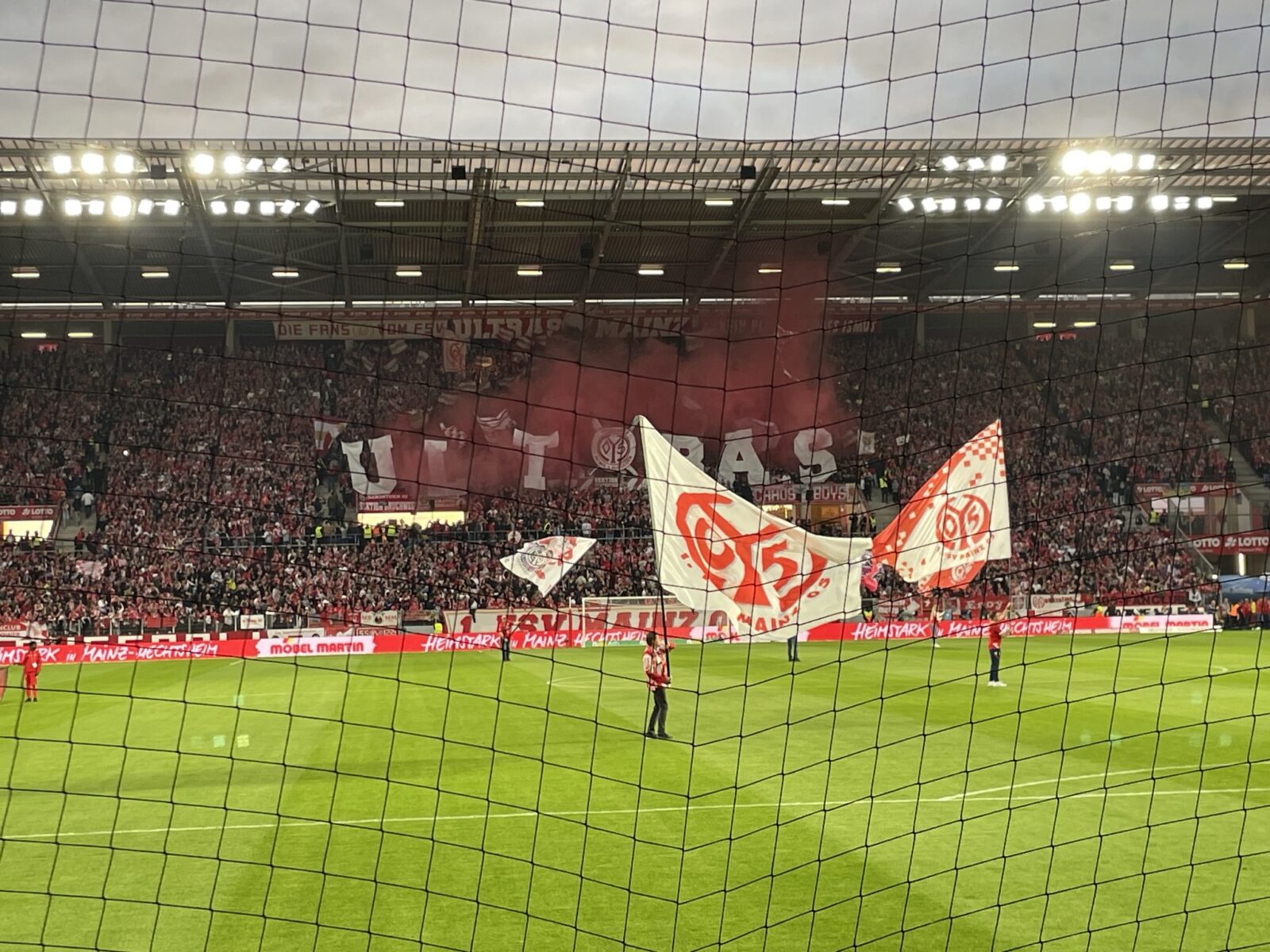 1. FSV Mainz 05 – FC Schalke 04 2-3 (37)