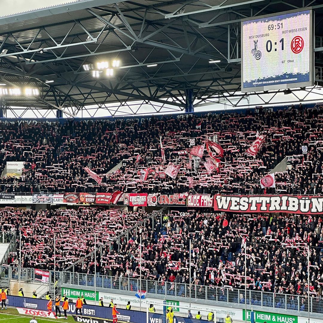 MSV Duisburg – Rot-Weiss Essen 1-2 (23)