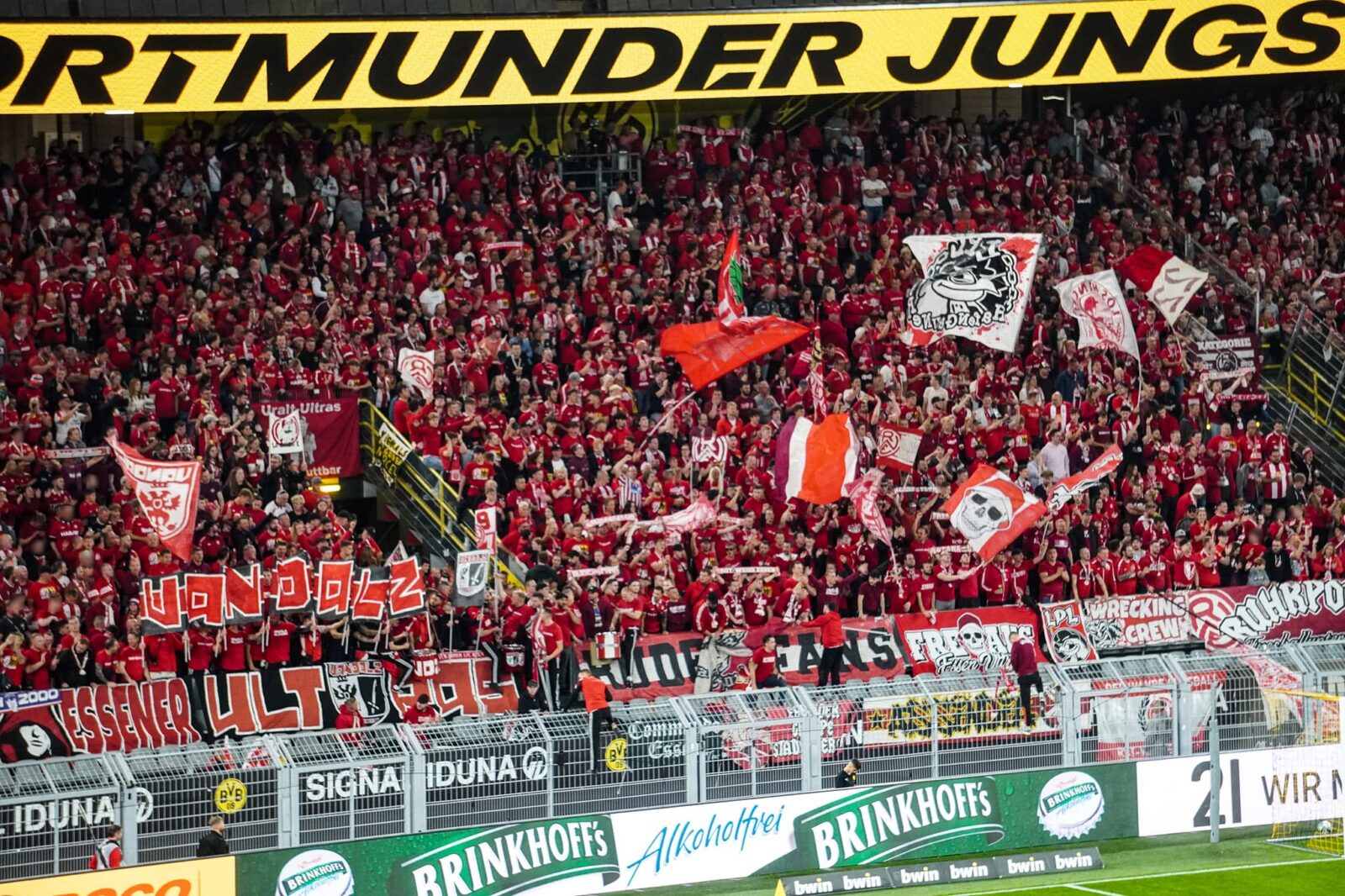 Borussia Dortmund II – Rot-Weiss Essen 1-2 (35)