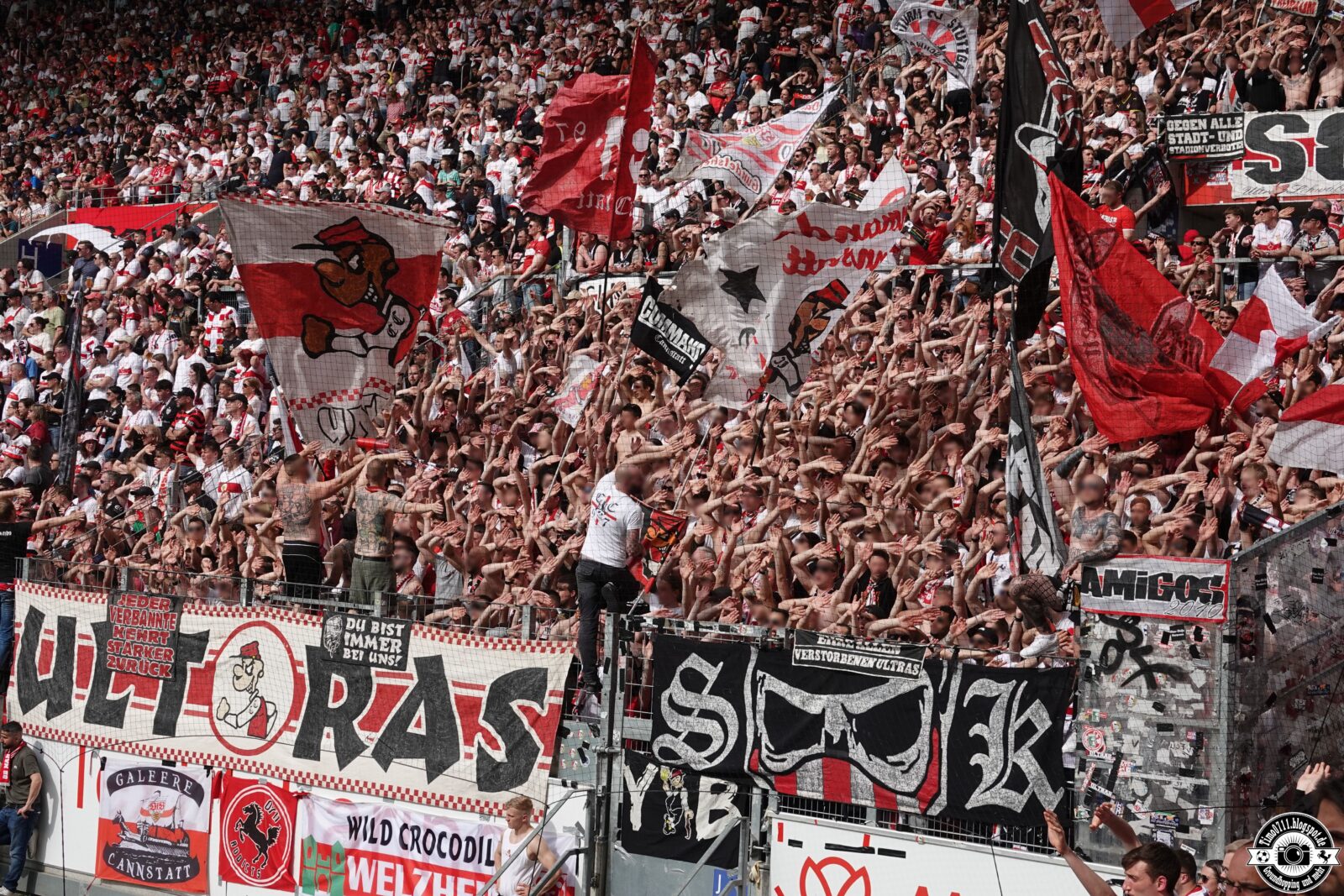 1. FSV Mainz 05 – VfB Stuttgart 1-4 (19)