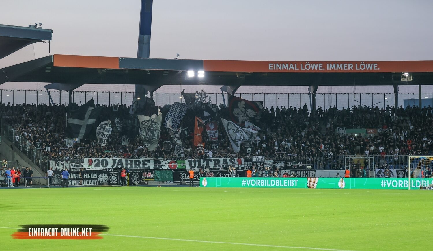 Eintracht Braunschweig – Eintracht Frankfurt 1-4 (17)