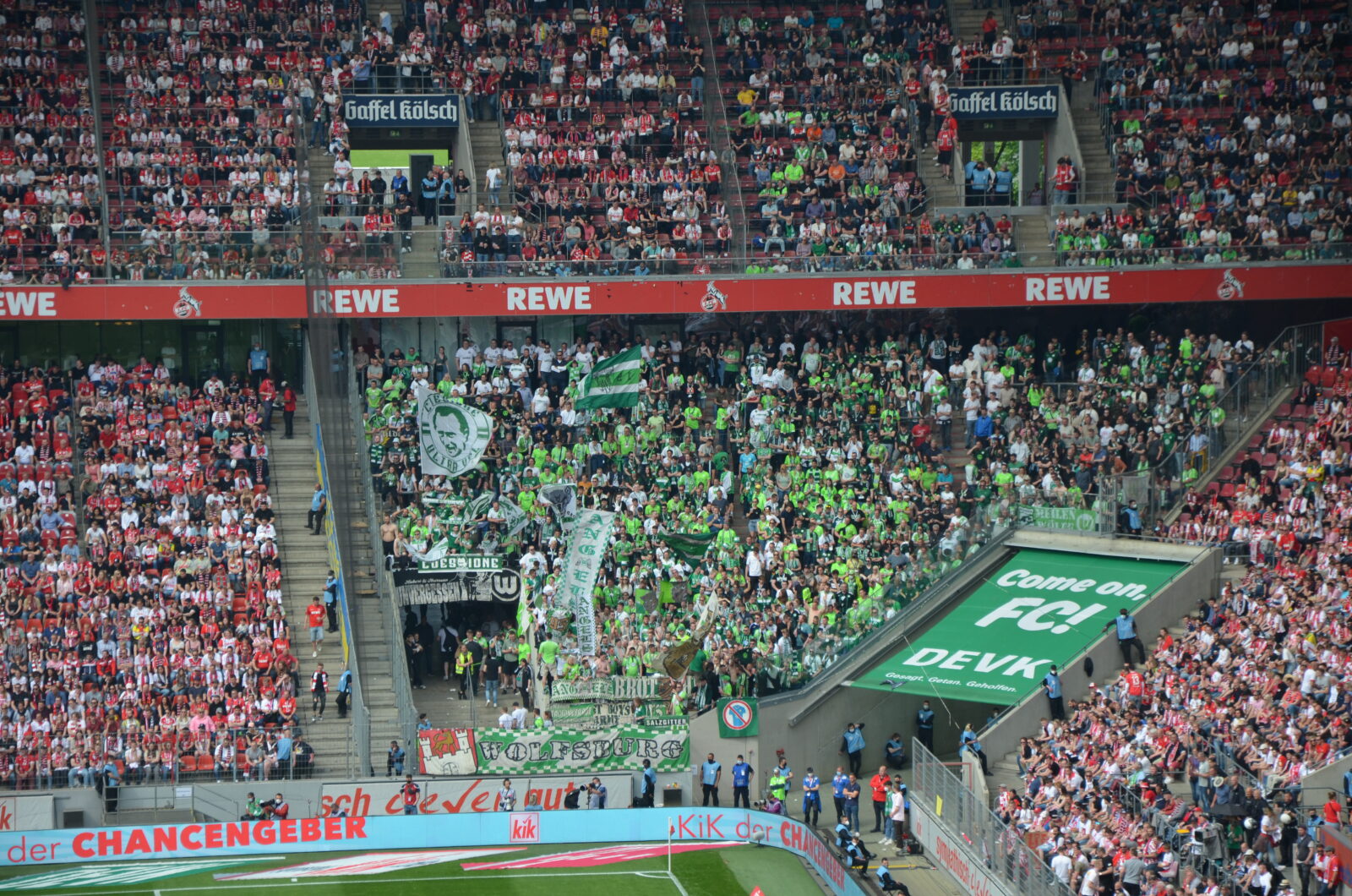 1. FC Köln – VfL Wolfsburg 0-1 (6)