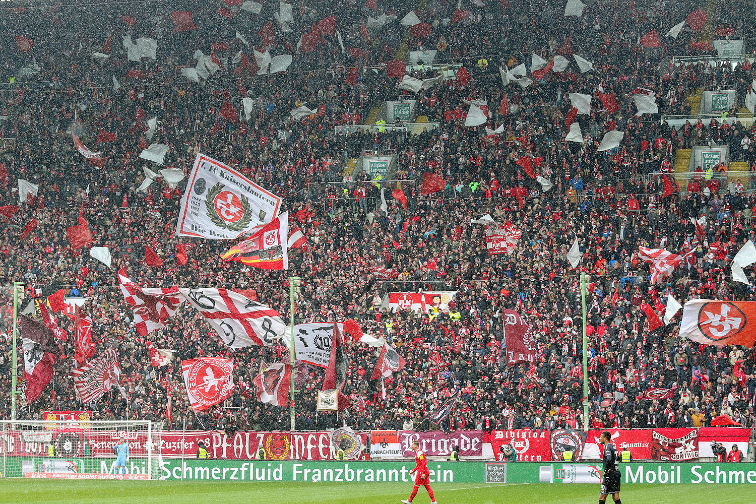 1. FC Kaiserslautern – MSV Duisburg 5-1 (8)