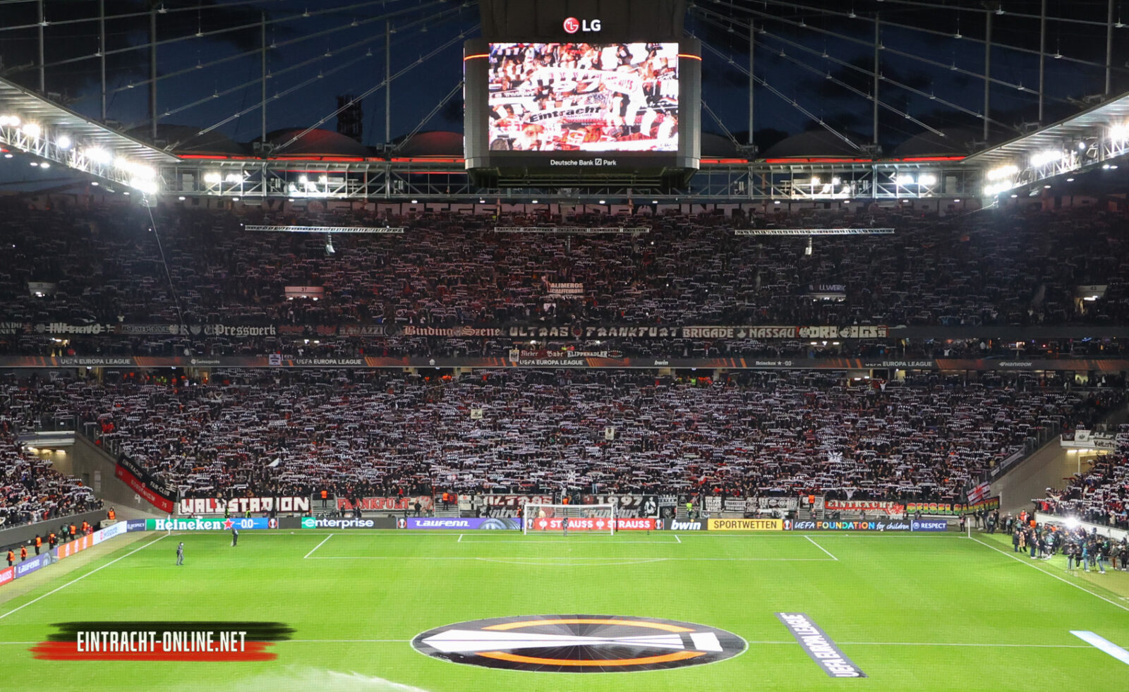 Eintracht Frankfurt – FC Barcelona (3)