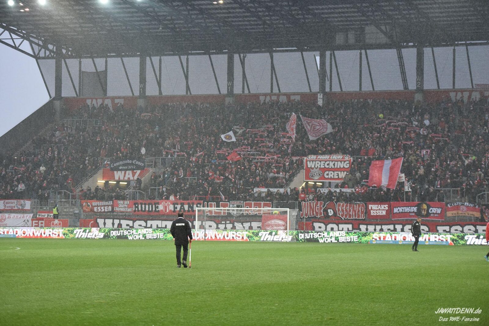 Rot-Weiss Essen – 1. FC Köln II 2-0 (9)