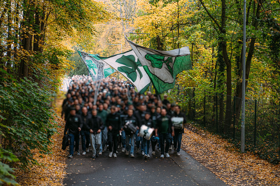 SpVgg Fürth – 1. FC Nürnberg 0-4 (44)