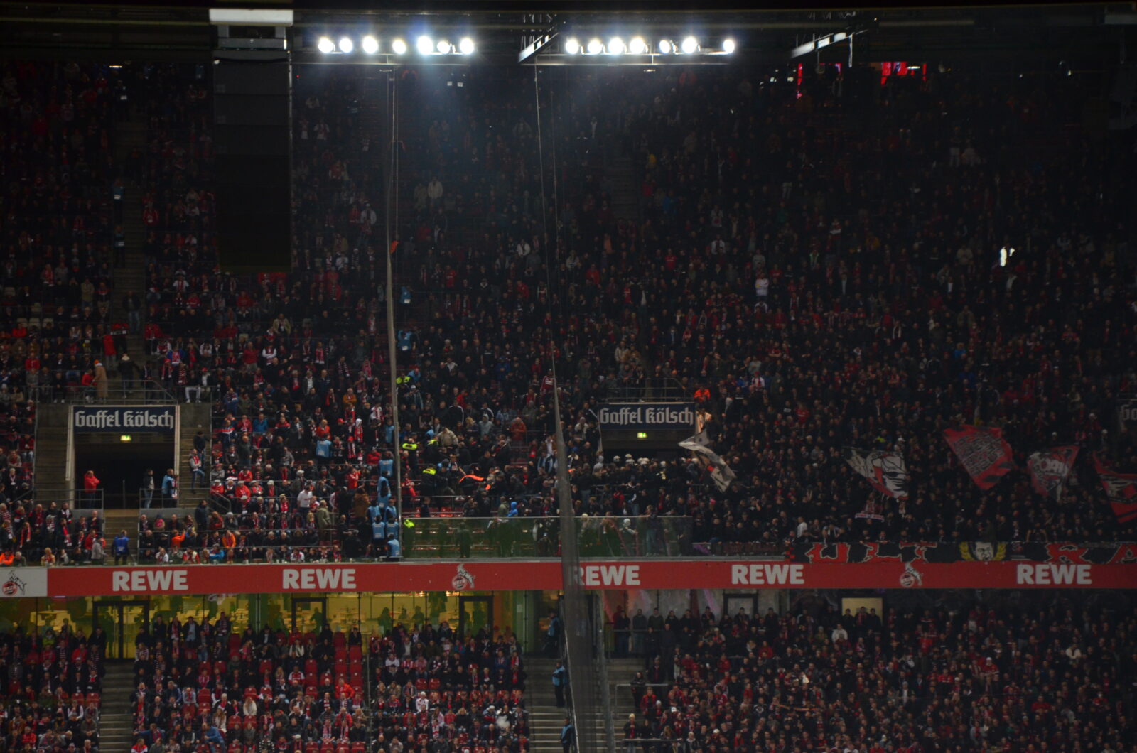 1. FC Köln – Bayer 04 Leverkusen 1-2 (4)