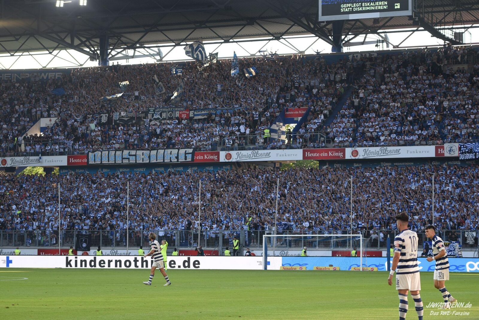 MSV Duisburg – Rot-Weiss Essen 2-2 (4)