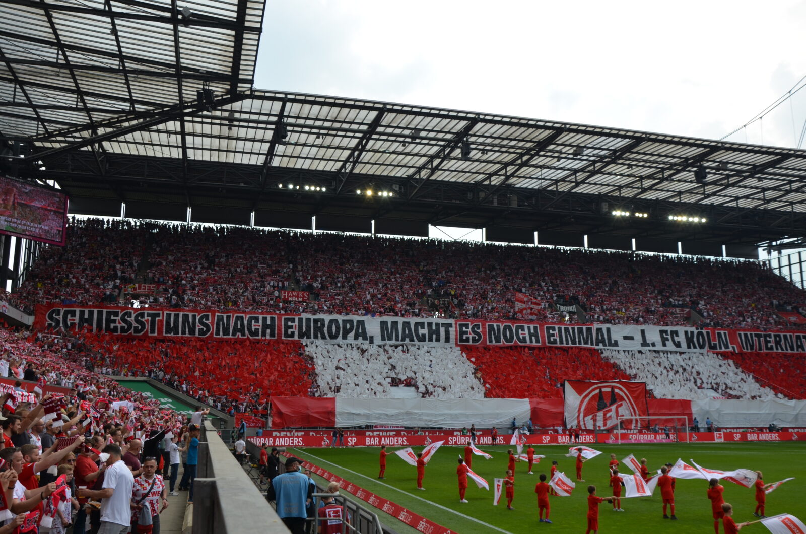 1. FC Köln – VfL Wolfsburg 0-1 (6)
