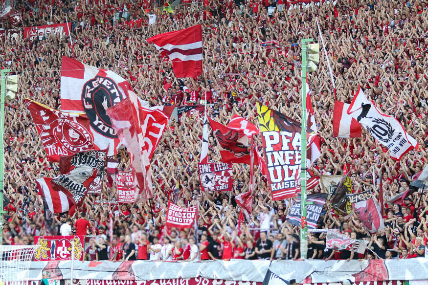 1. FC Kaiserslautern – Hannover 96 2-1 (20)