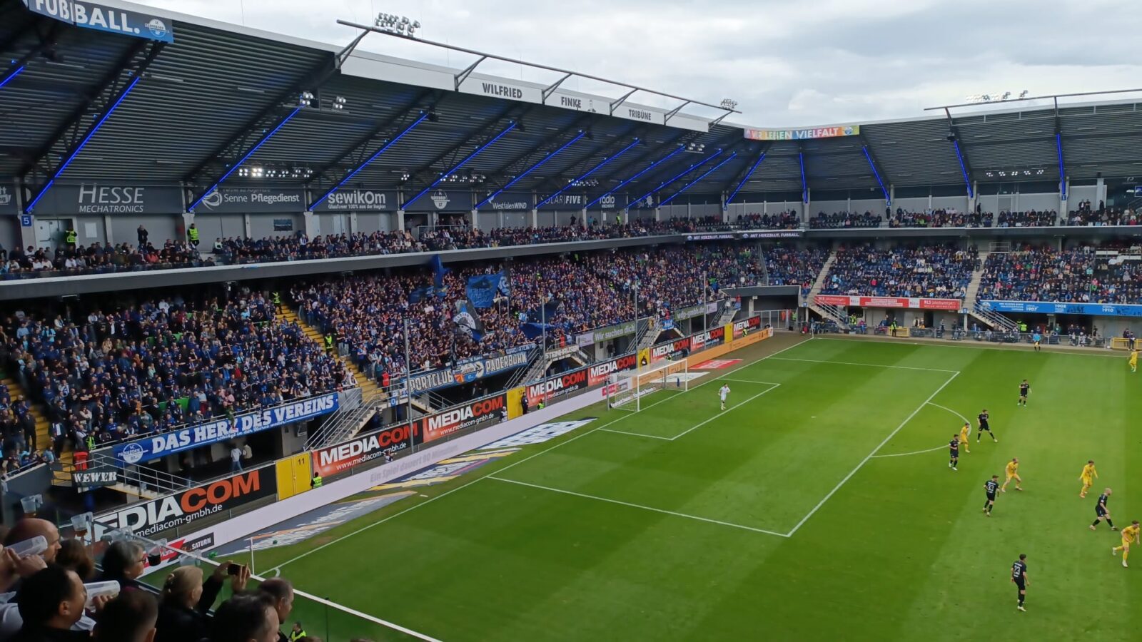 SC Paderborn – SV Elversberg 3-1 (17)
