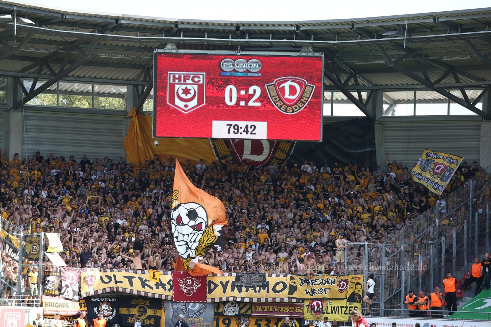 Hallescher FC – Dynamo Dresden 0-2 (13)