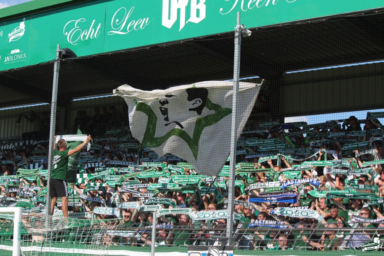 VfB Lübeck – SV Sandhausen 0-0 (24)