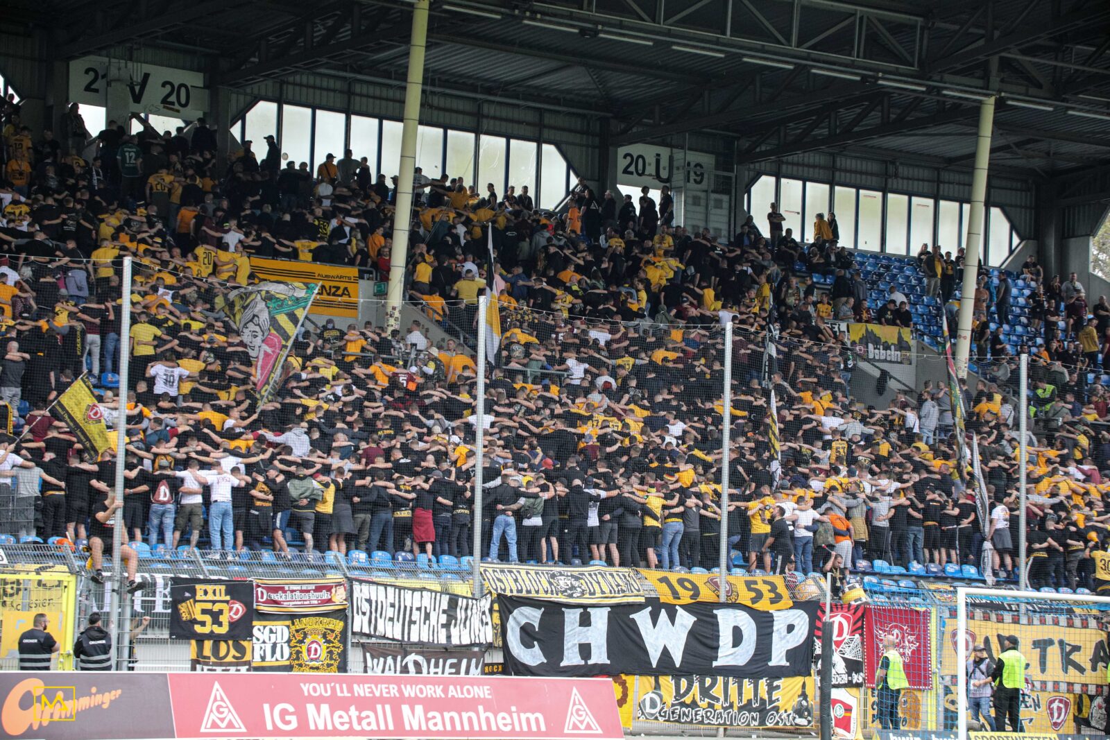 SV Waldhof Mannheim – Dynamo Dresden 2-1 (13)