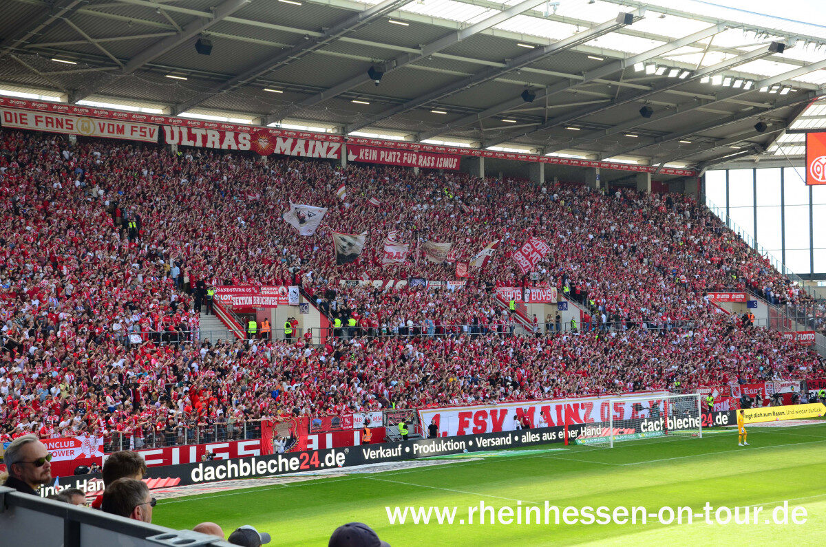 1. FSV Mainz 05 – Eintracht Frankfurt 2-2 (5)