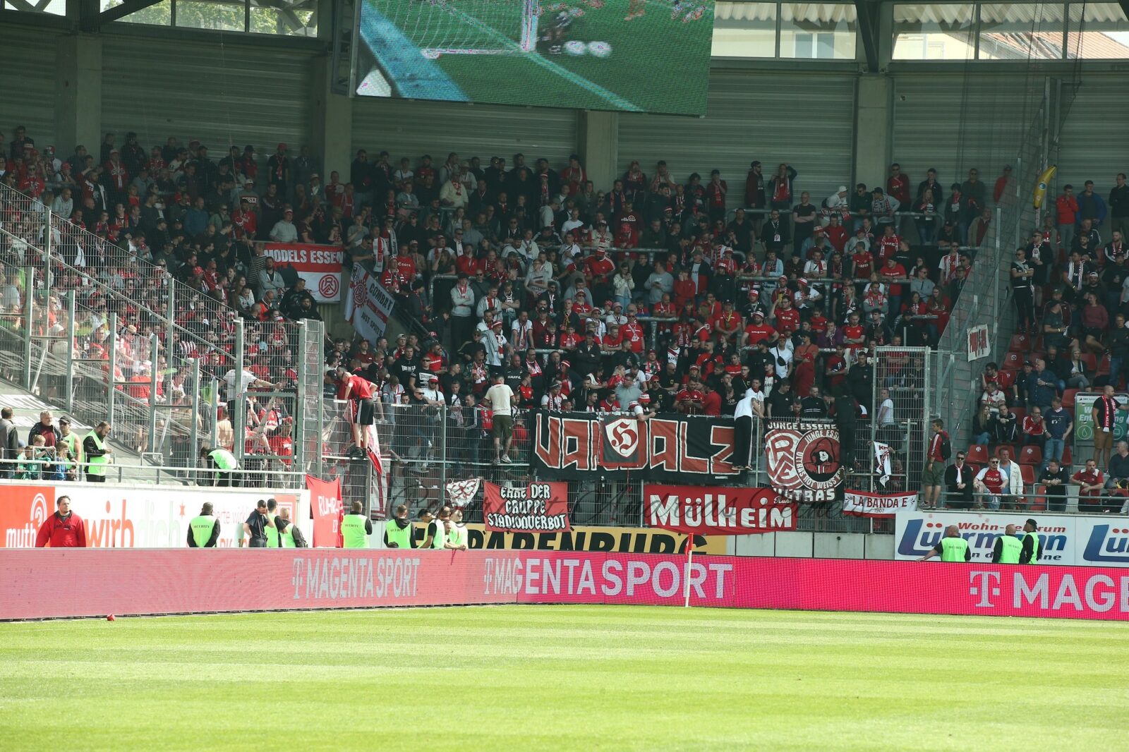 Hallescher FC – Rot-Weiss Essen 2-0 (2)