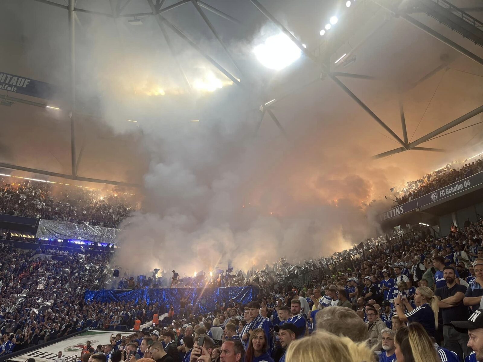 FC Schalke 04 – 1. FC Magdeburg 4-3 (20)