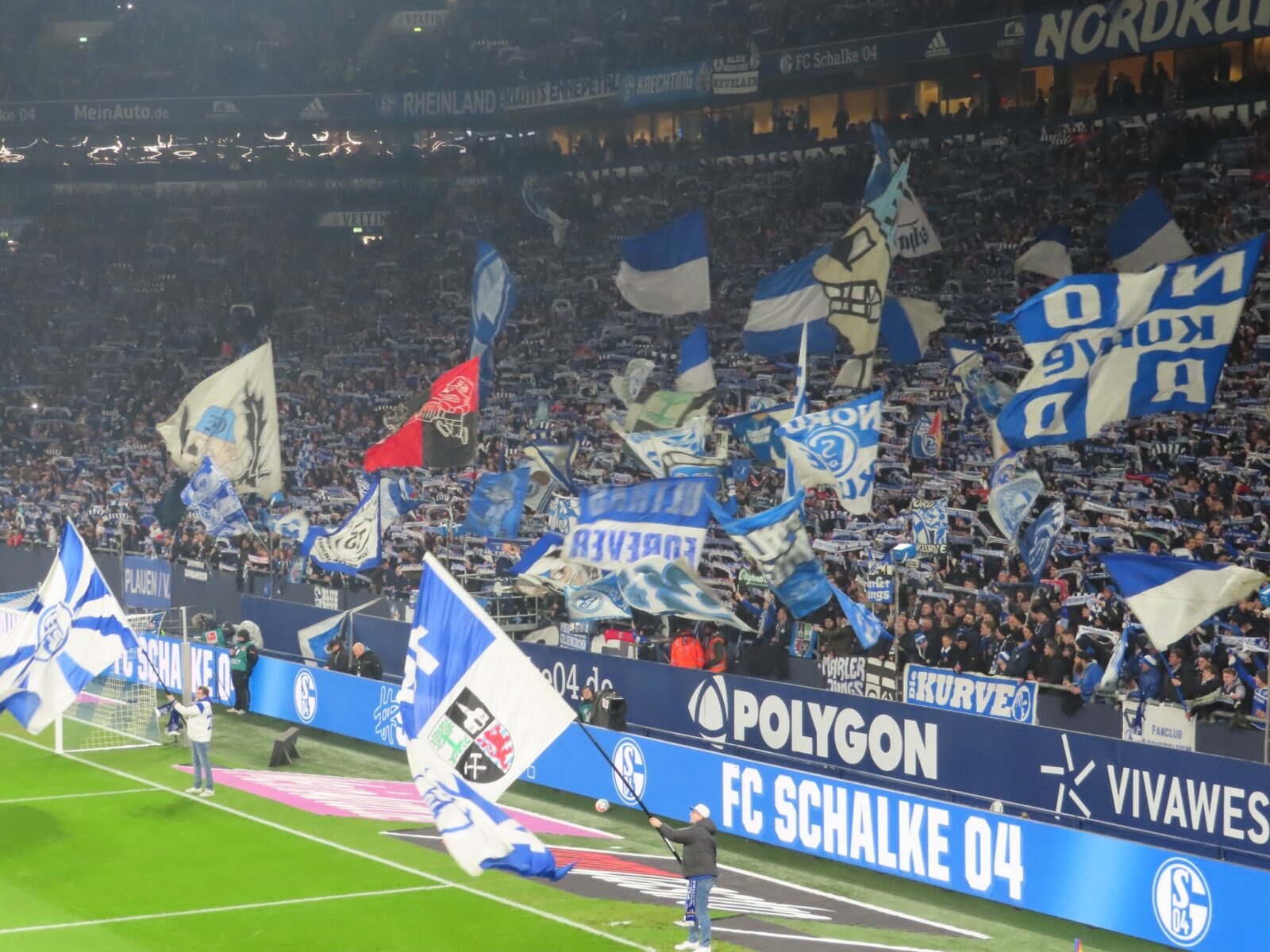 FC Schalke 04 – VfL Wolfsburg 0-0 (8)